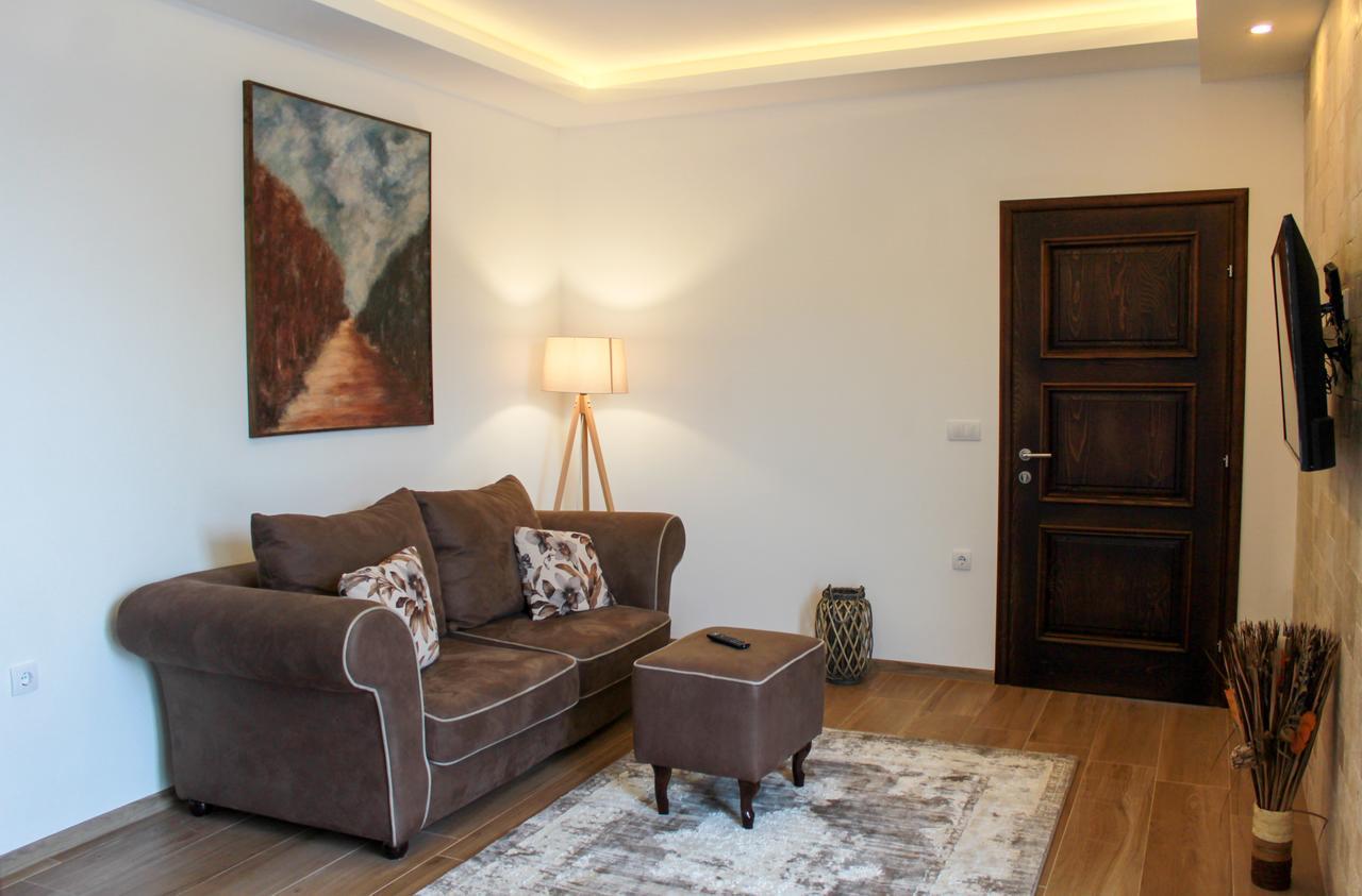 B&B Lovac Ulcinj Exterior photo